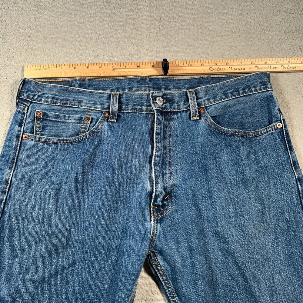 Levi's 505 Jeans Men 38x25.5 Blue Medium Wash Denim Cotton Mid Rise Straight Leg